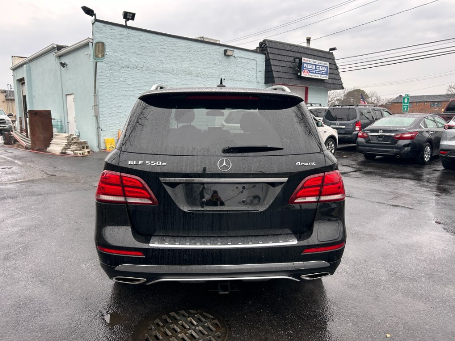 2017 Mercedes-Benz GLE 550e 4MATIC SUV photo