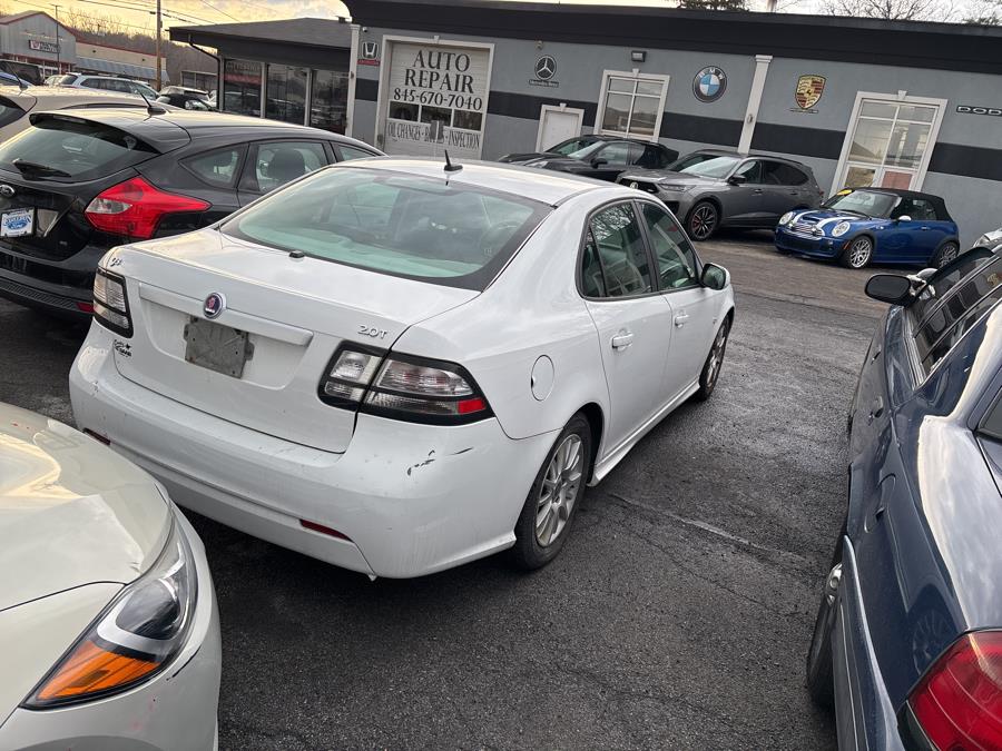2010 Saab 9-3 Sport photo