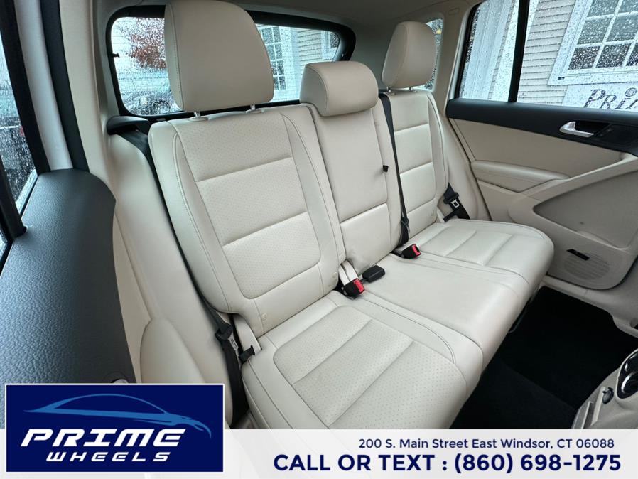 2014 Volkswagen Tiguan S 4Motion photo