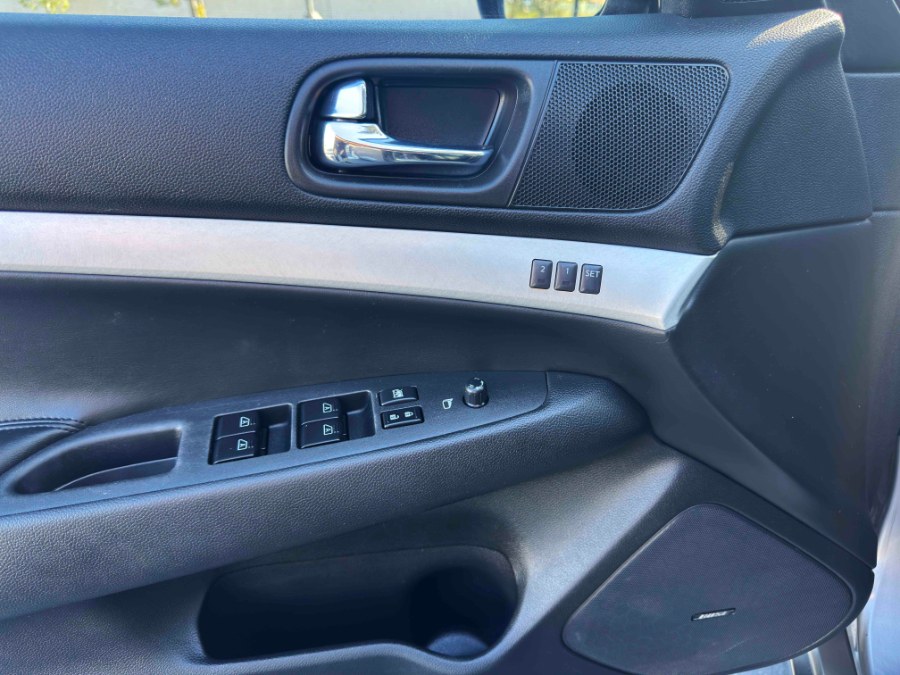 2009 Infiniti MDX x photo