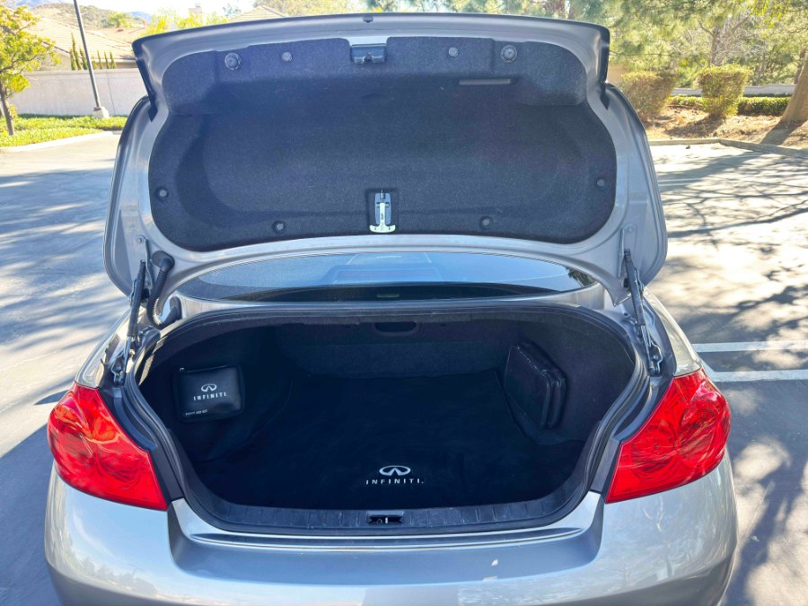 2009 Infiniti MDX x photo