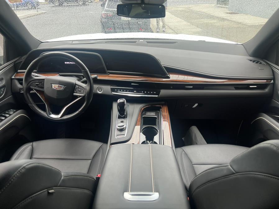 2022 Cadillac Escalade ESV 4WD 4dr Luxury photo
