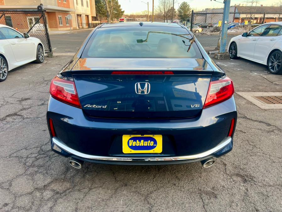 2017 Honda ACCORD COUPE EX-L V6 Auto photo