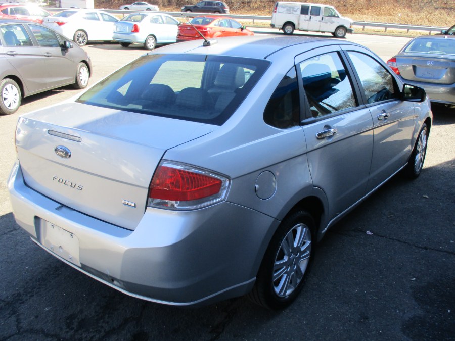 2011 Ford Focus SEL photo