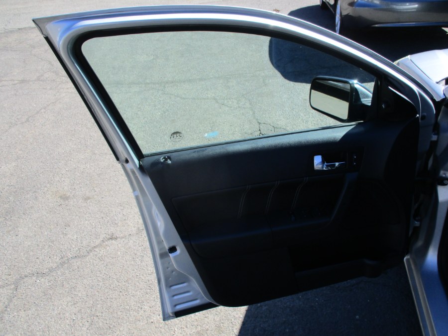 2011 Ford Focus SEL photo