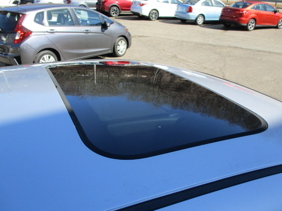 2011 Ford Focus SEL photo