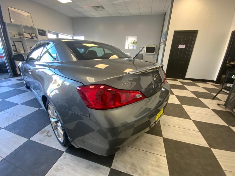 2014 Infiniti Legend photo