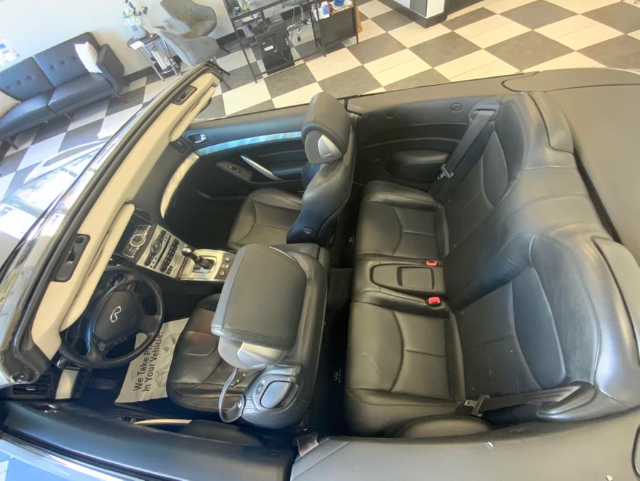 2014 Infiniti Legend photo