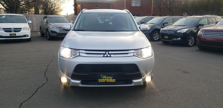 2015 Subaru Outlander 4WD 4dr SE photo