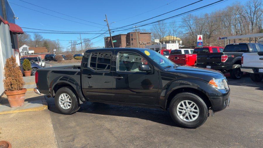 2019 Nissan Frontier Crew Cab 4x2 SV Auto photo