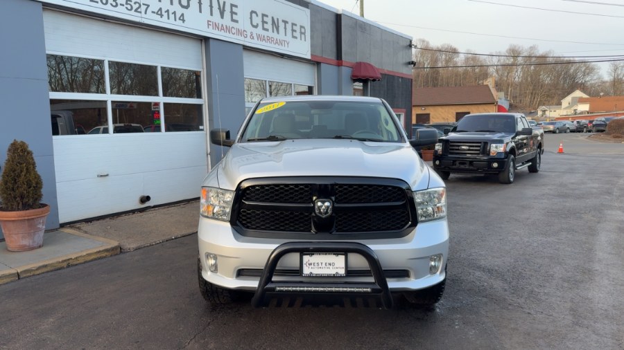 2017 RAM 1500 Express 4x4 Quad Cab 6''4