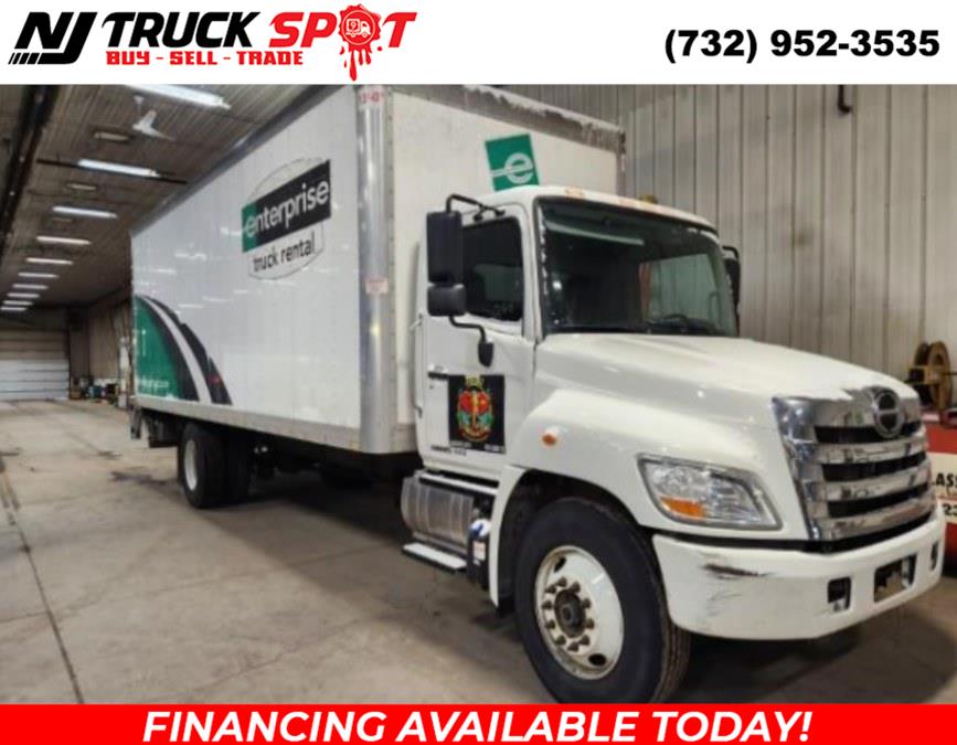 2020 Hino 268 26 FEET DRY BOX + LIFT GATE +  photo