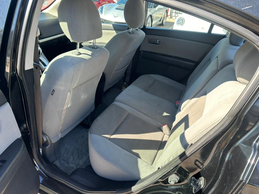 2012 Nissan Sentra 2.0 photo