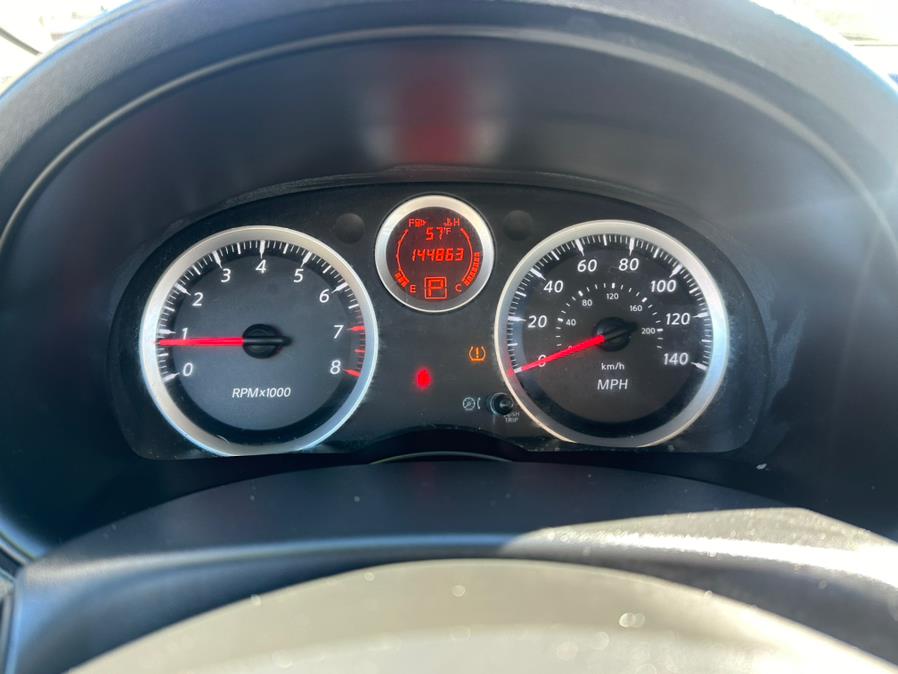 2012 Nissan Sentra 2.0 photo