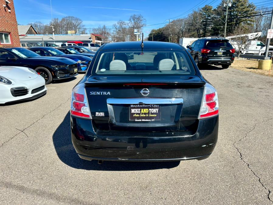 2012 Nissan Sentra 2.0 photo