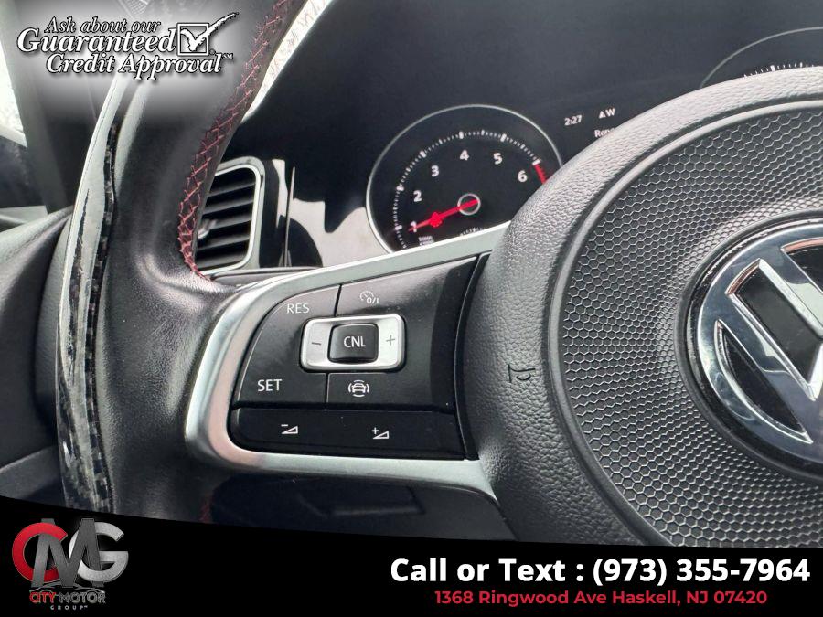 2020 Volkswagen Golf Gti SE Hatchback Sedan 4D photo