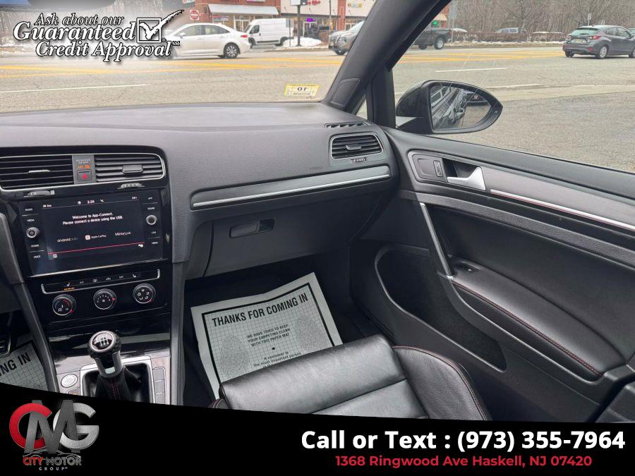 2020 Volkswagen Golf Gti SE Hatchback Sedan 4D photo