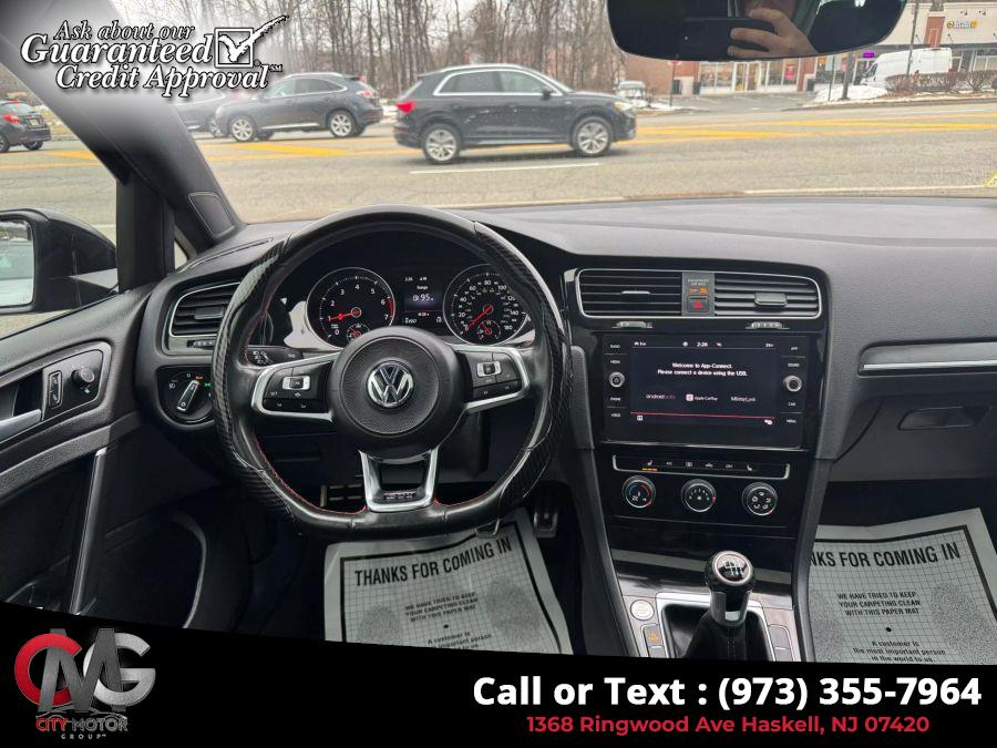 2020 Volkswagen Golf Gti SE Hatchback Sedan 4D photo