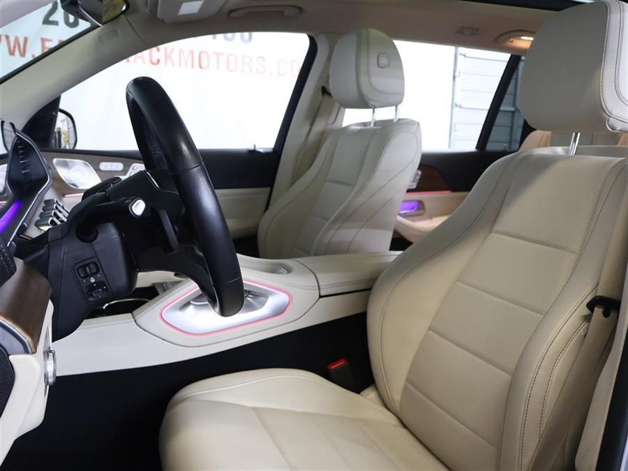 2022 Mercedes-Benz GLS 450 4MATIC photo