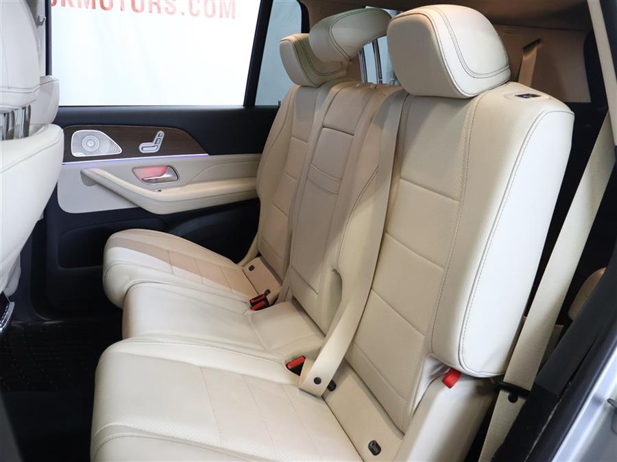 2022 Mercedes-Benz GLS 450 4MATIC photo
