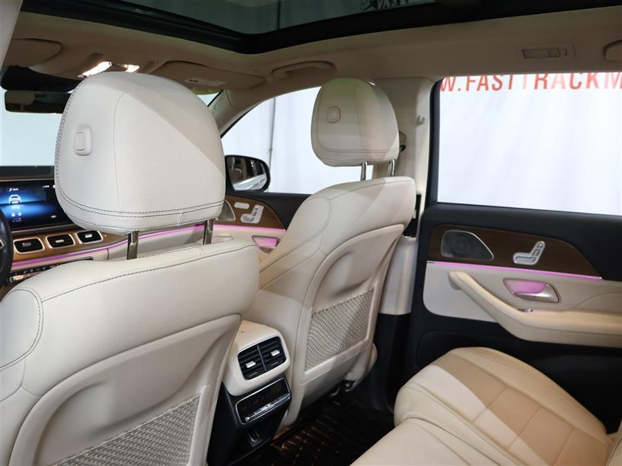 2022 Mercedes-Benz GLS 450 4MATIC photo