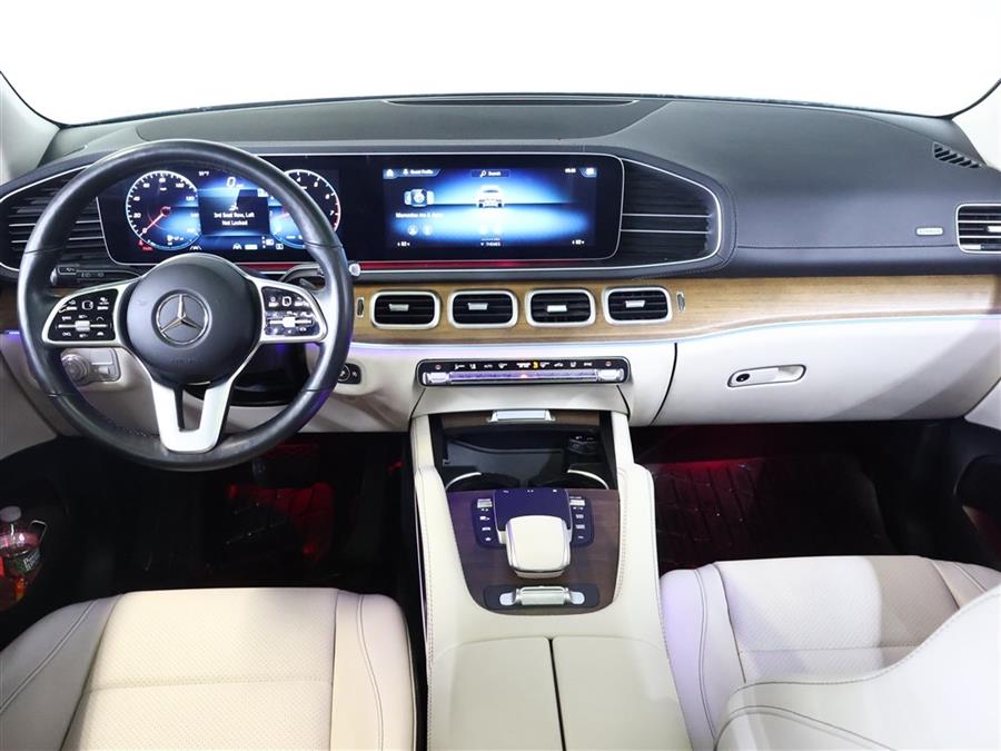 2022 Mercedes-Benz GLS 450 4MATIC photo