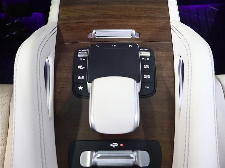 2022 Mercedes-Benz GLS 450 4MATIC photo
