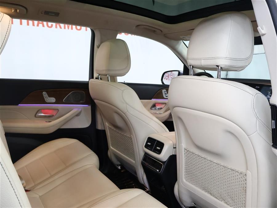 2022 Mercedes-Benz GLS 450 4MATIC photo