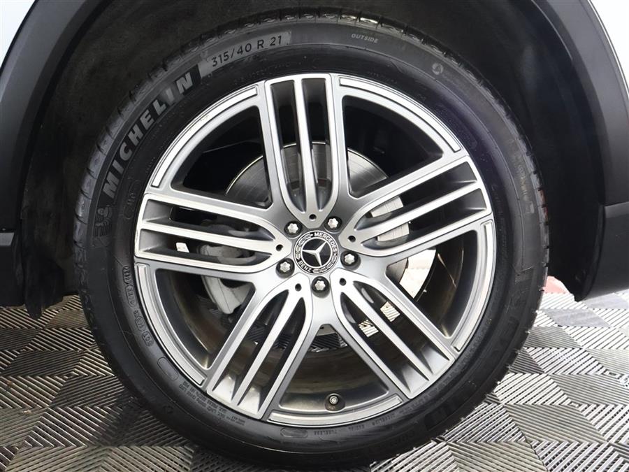 2022 Mercedes-Benz GLS 450 4MATIC photo