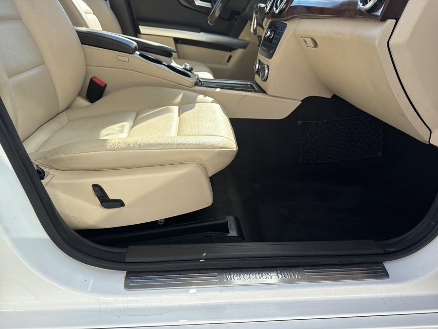 2014 Mercedes-Benz GLK-Class GLK350 4MATIC photo