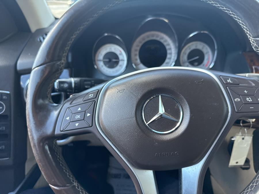 2014 Mercedes-Benz GLK-Class GLK350 4MATIC photo