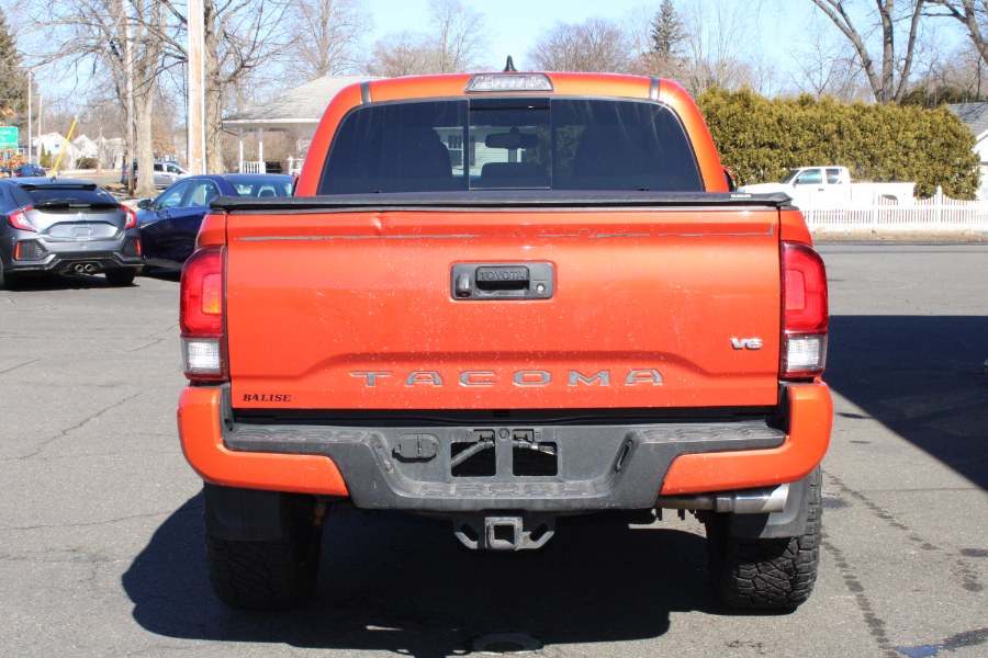 2017 Toyota Tacoma TRD Off Road Double Cab 5'' Be photo