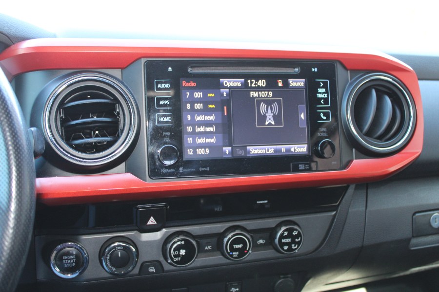 2017 Toyota Tacoma TRD Off Road Double Cab 5'' Be photo