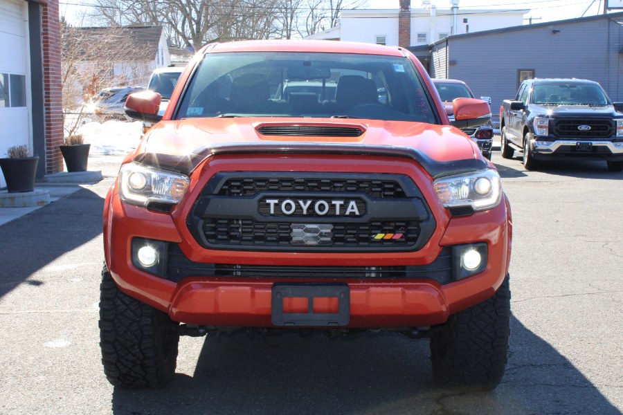 2017 Toyota Tacoma TRD Off Road Double Cab 5'' Be photo