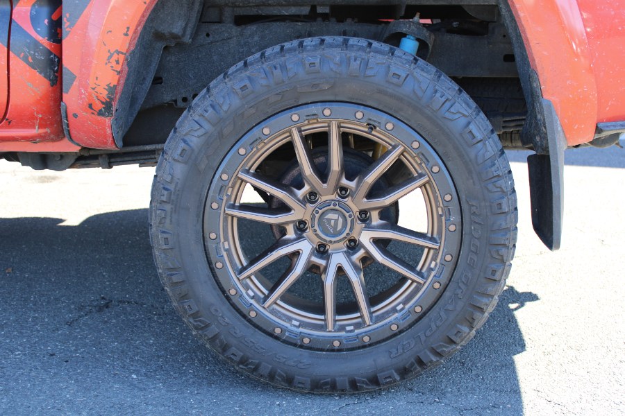 2017 Toyota Tacoma TRD Off Road Double Cab 5'' Be photo