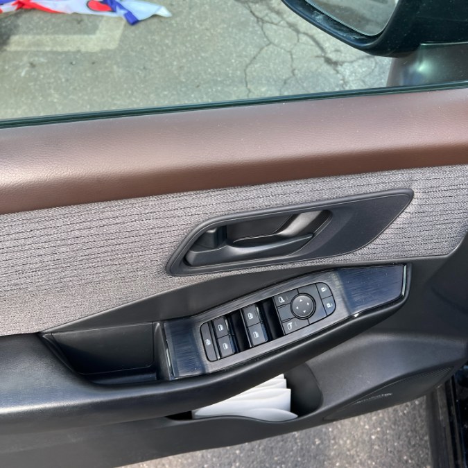 2023 Nissan Rogue AWD S *Ltd Avail* photo