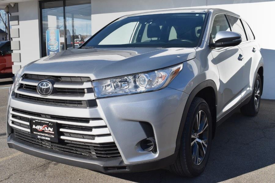 2019 Toyota Highlander LE V6 AWD (Natl) photo