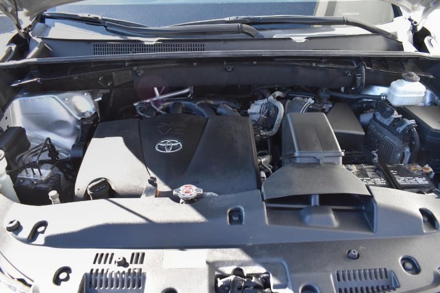 2019 Toyota Highlander LE V6 AWD (Natl) photo