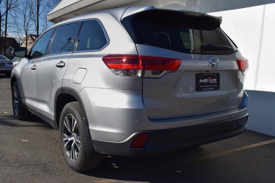2019 Toyota Highlander LE V6 AWD (Natl) photo