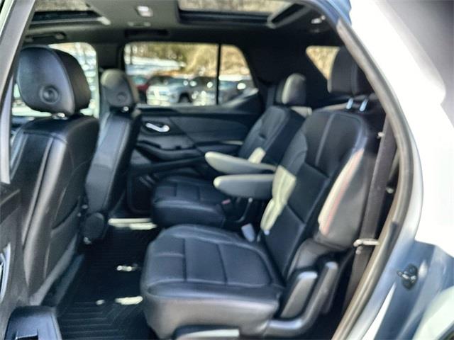 2023 Chevrolet Traverse RS photo