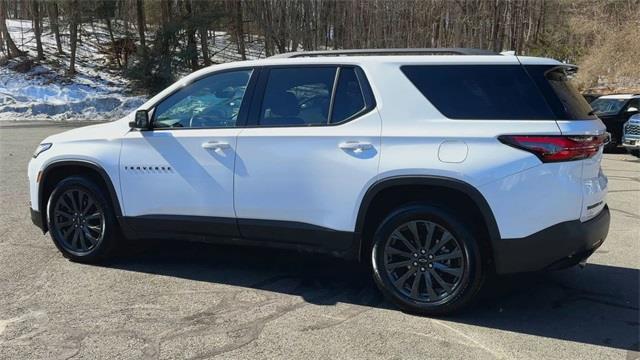 2023 Chevrolet Traverse RS photo