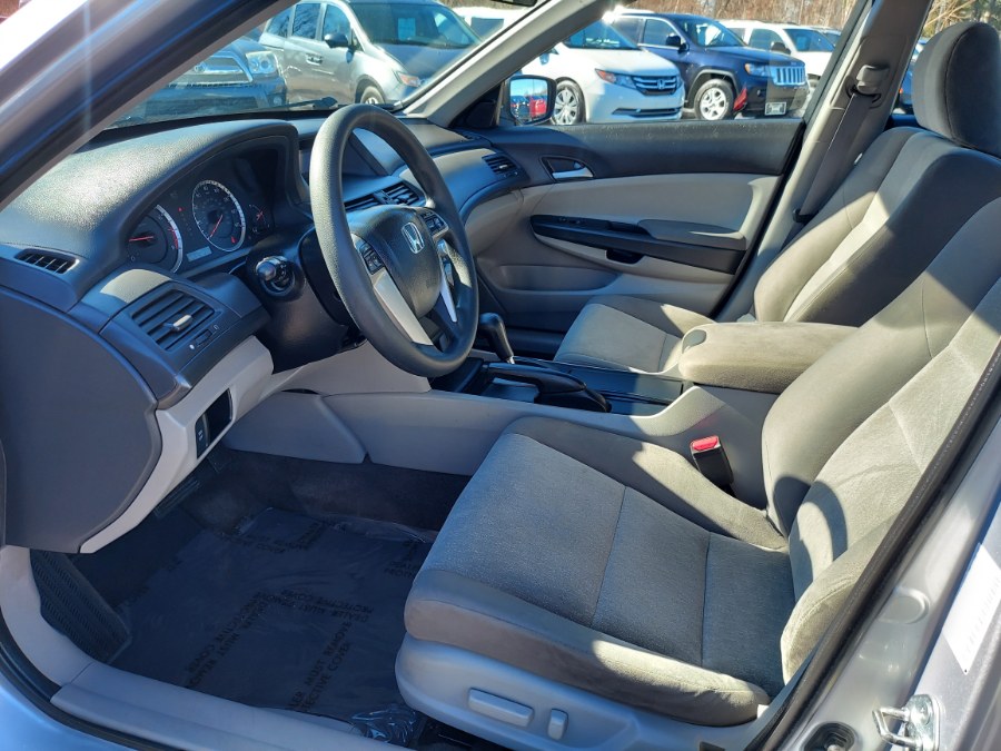 2010 Honda Accord LX-P photo