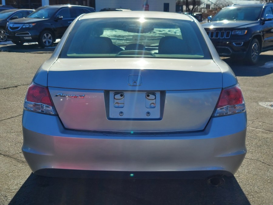 2010 Honda Accord LX-P photo