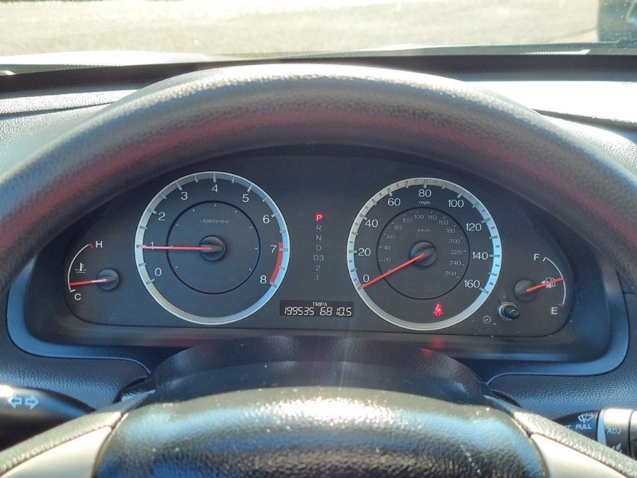 2010 Honda Accord LX-P photo