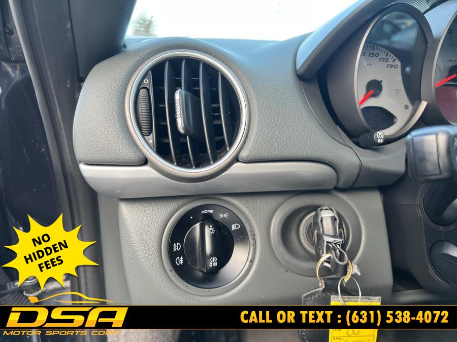 2006 Porsche Cayman S photo