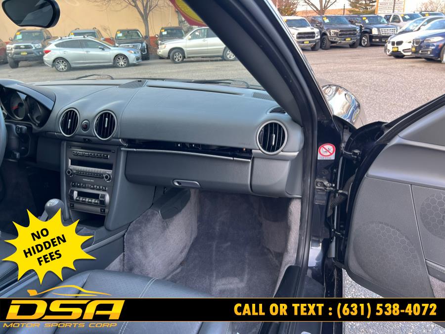 2006 Porsche Cayman S photo