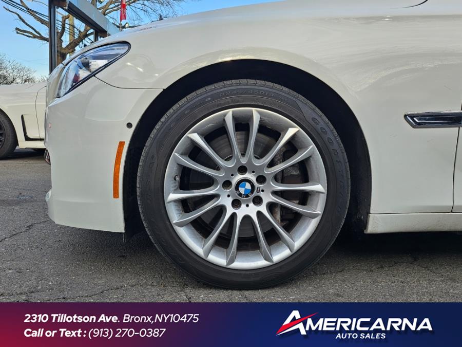 2016 BMW 7-Series 4dr Sdn 750i xDrive AWD photo