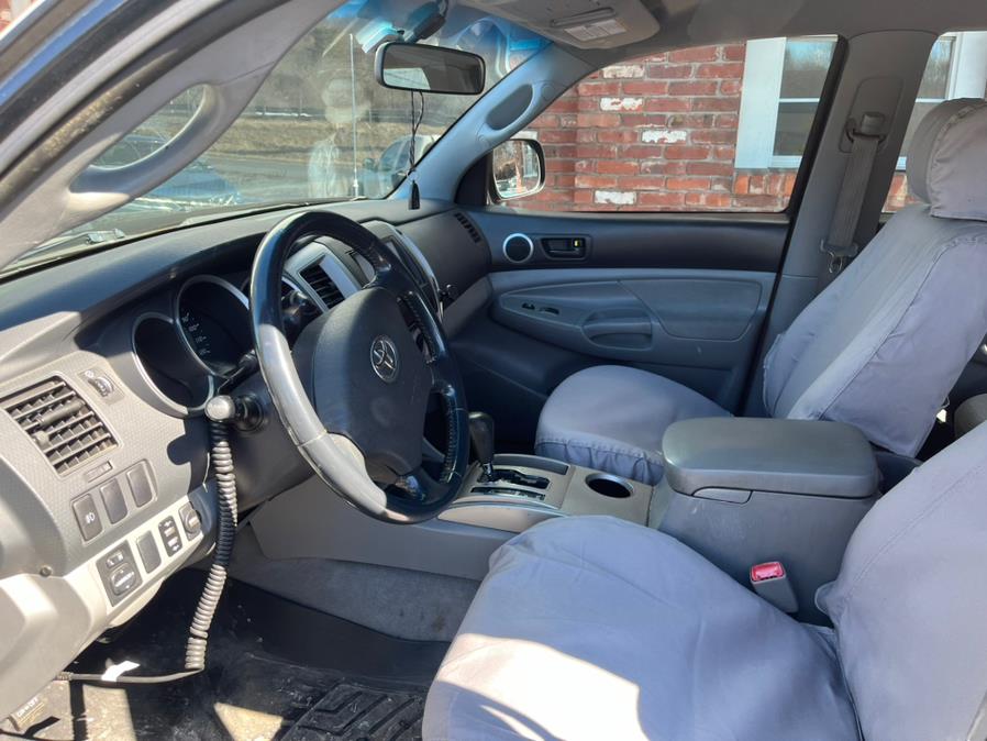 2005 Toyota Tacoma V6 photo