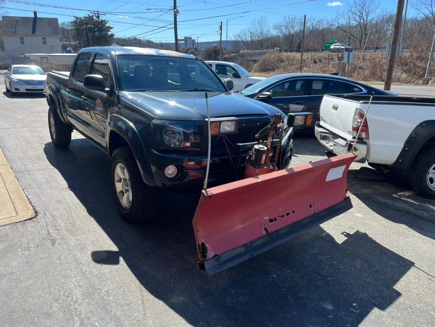 2005 Toyota Tacoma V6 photo