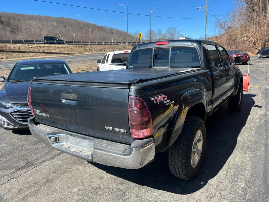 2005 Toyota Tacoma V6 photo